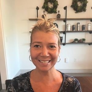 Meet your Posher, Lisa